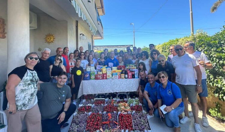 Maria Santissima delle Grazie a Comiso, la raccolta dei doni per la cena gastronomica