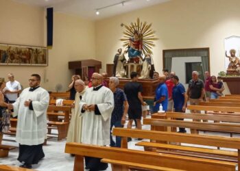 Pedalino, traslato il simulacro di Maria Santissima del Rosario