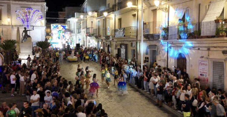 Zuppà 2025 a Chiaramonte Gulfi: successo per il festival delle arti e il carnevale estivo