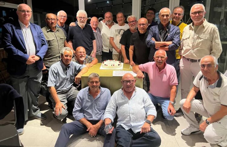 Ragusa, rimpatriata della V Elettrotecnici: 50 anni dopo