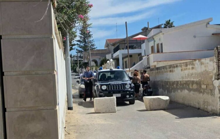 Scoglitti, sub recuperano oggetto ma non si accorgono che è una granata inesplosa