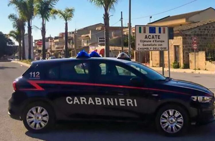 Acate, colpisce alla testa l'ex genero durante una lite: denunciato 65enne del posto