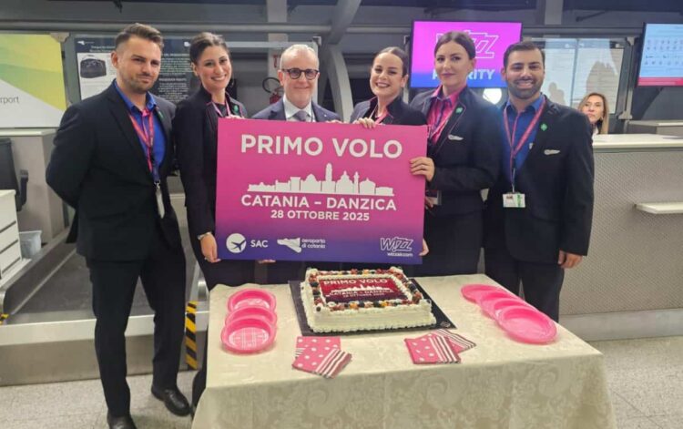 Aeroporto Catania, Wizz Air inaugura rotta Catania–Danzica