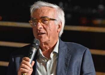 Ragusa, olio Dop monti iblei, raccolta e spremitura delle olive nel vivo