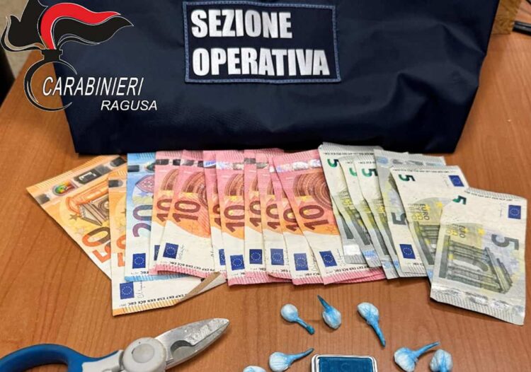 Ragusa, spaccio in centro storico: arrestato 28enne albanese