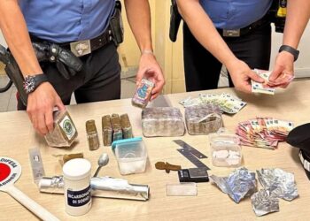 Ragusa, spaccio in centro storico: sequestrati quasi di 2 kg di stupefacenti 