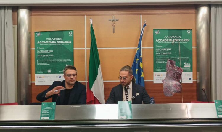 Ragusa, il corsetto Chêneau al convegno nazionale di Accademia Scoliosi