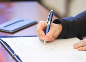 Ragusa, raccolta firme per legge popolare