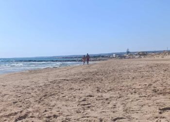 Ragusa oggi 26 ottobre: in Sicilia è estate, tutti al mare