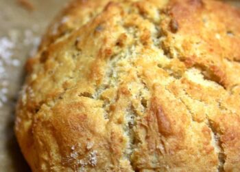 Pane al farro fatto in casa: ricetta