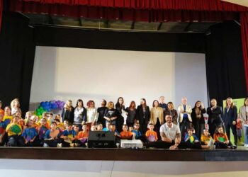 Pozzallo celebra la vittoria nazionale dell'Istituto Rogasi al contest Attiviamoci con l'Arcobaleno in tavola