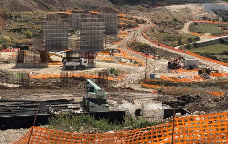 Il movimento di Cassì direzione Ragusa: sulla Ragusa Catania il Pd rivendica e dimentica