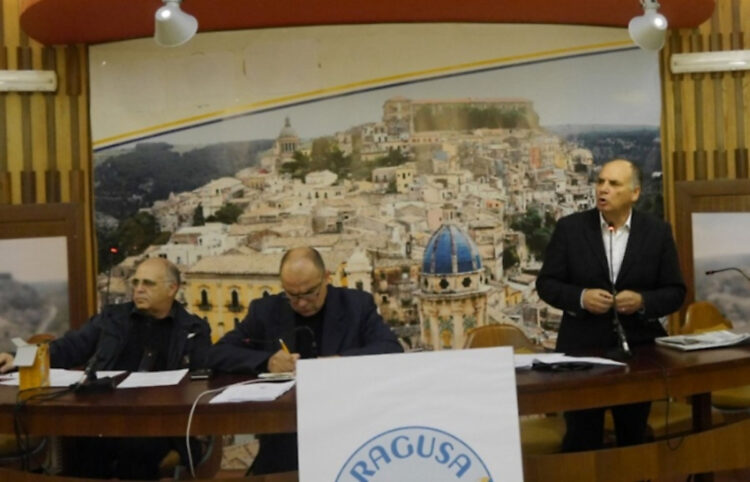 Ragusa Prossima spiega la propria uscita dalla maggioranza di Cassì