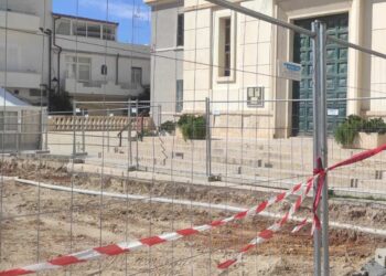 Vittoria, proseguono i lavori di rifacimento di piazza Cavour a Scoglitti