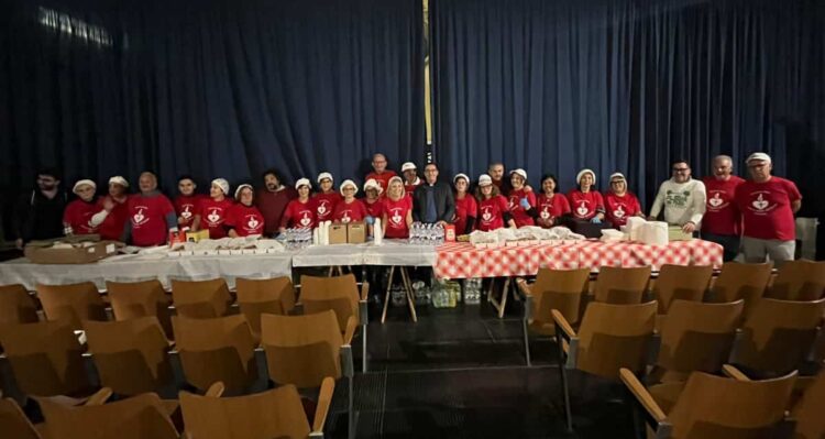 Festa di San Martino a Ragusa tra sapori e allegria: salsiccia, vino e frittelle calde