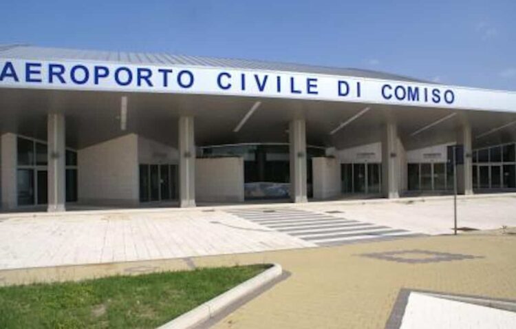 Comiso, via libera dall'Ue al potenziamento dell'aeroporto: 47 milioni per area cargo