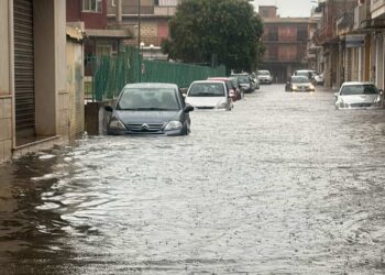 Maltempo Ragusa, strade e scantinati allagati: tante le chiamate ai vigili del fuoco