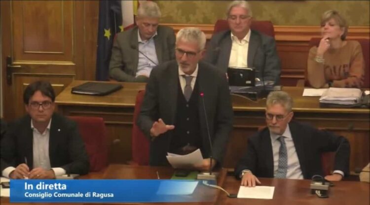 Ragusa, Iblea Acque e condotta elettrica verso Malta: parla il sindaco