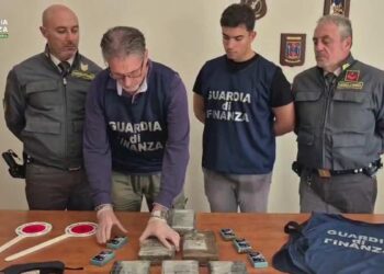 Ragusano arrestato a Villa San Giovanni con 7 chili di droga diretti in Sicilia