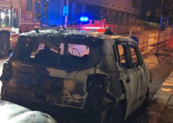 Attacco incendiario alla Guardia di Finanza a Modica (Ragusa): solidarietà alle Fiamme Gialle