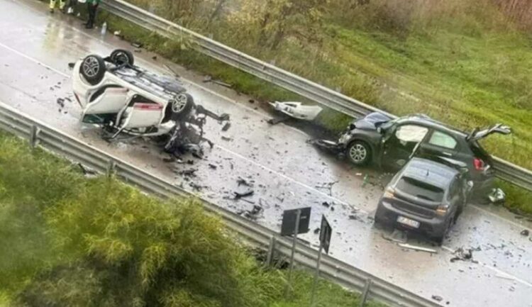 Incidente sulla Palermo-Sciacca, muore Kevin Di Paola 18enne: grave una 20enne