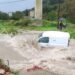 Maltempo Modica, furgone travolto e incastrato nel torrente Fiumara