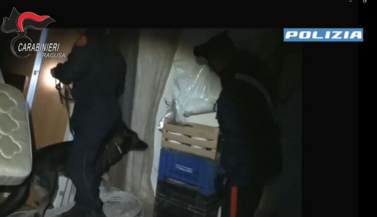 Operazione antidroga a Comiso e Vittoria: 14 arresti VIDEO
