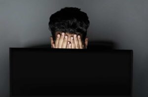 Cortisolo: la dieta e le strategie per abbassare l'ormone dello stress