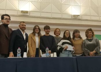 Vittoria, premiati 2 studenti dei licei classico e scientifico, premio speciale per giovane violinista