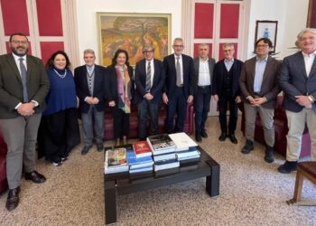 Ragusa, il nuovo Rettore dell’Università Enrico Foti in visita al Comune