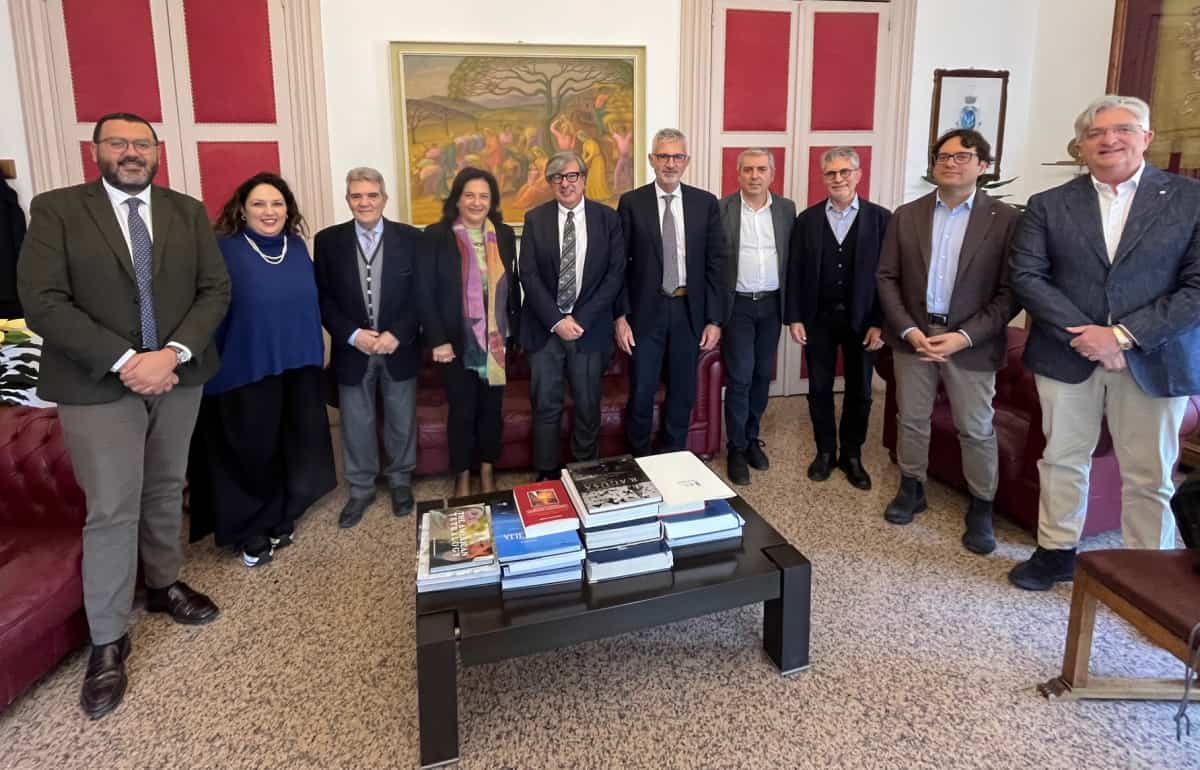 Ragusa, il nuovo Rettore dell’Università Enrico Foti in visita al Comune