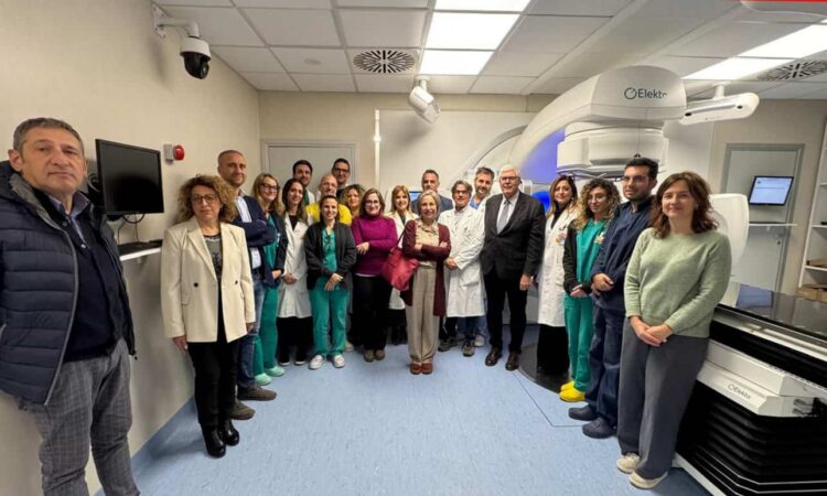 Ragusa, attivato il secondo acceleratore lineare: prime sedute di radioterapia