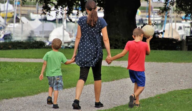 Bonus Mamme 2025: agevolazione si estende alle autonome: novità in vista per il 2026