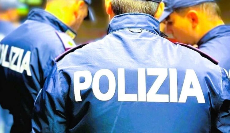 Gela, rapina in concorso: la Polizia esegue due misure cautelari nei confronti