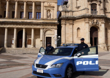 Vittoria, minacce e atti persecutori nei confronti dell’ex compagna: misura cautelare