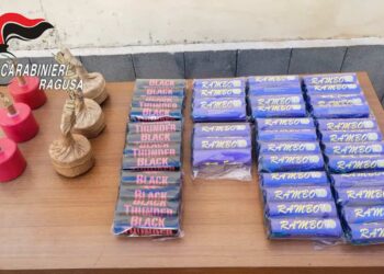 Scicli, controlli anti-botti, sequestrato oltre 100 kg di materiale pirotecnico: 2 denunce