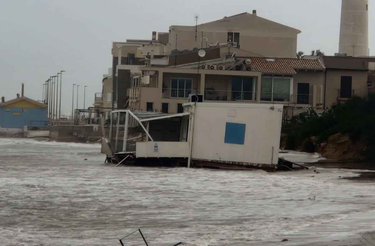 Maltempo Sicilia ciclone Harry, Settore balneare in ginocchio: appello alla Regione
