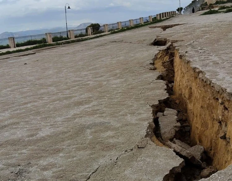 Frana a Niscemi: la solidarietà del sindaco di Vittoria