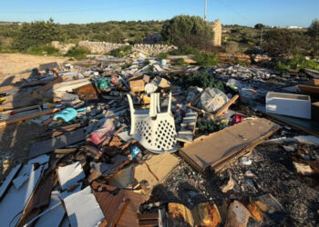 Marina di Modica Zona ASI: sopralluogo e interventi contro abbandono di rifiuti