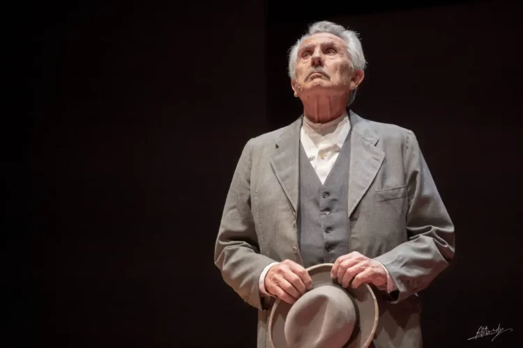 Ragusa: Pippo Pattavina con Il Piacere dell'onestà