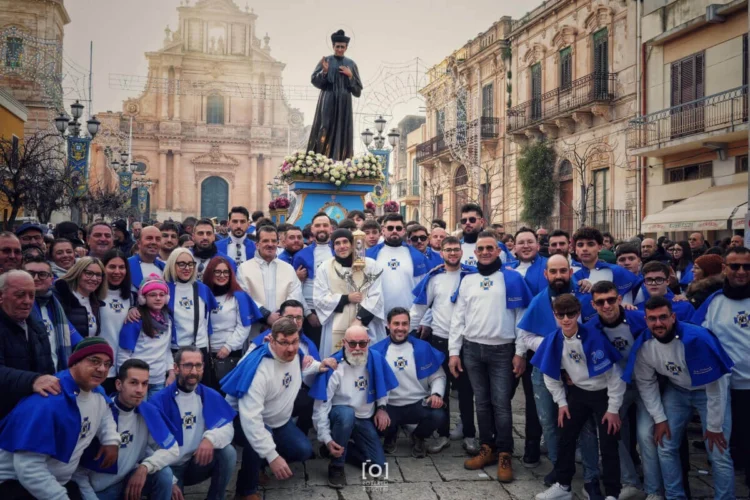 Ispica, grande esplosione di gioia per San Giovanni Bosco