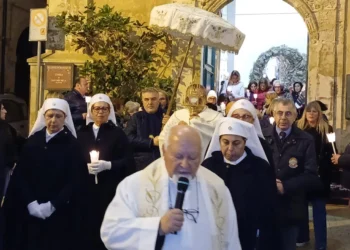 Ragusa, una processione ha chiuso le 15 visite alla Madonna di Lourdes