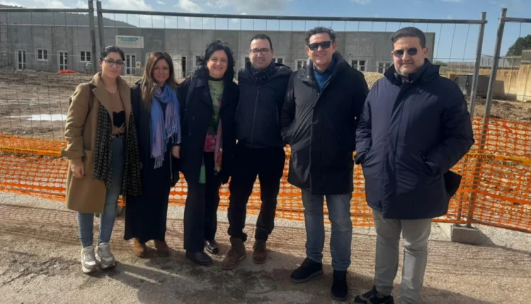 Comiso, nuove aule scolastiche al Carducci