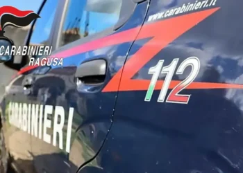 Modica, violenza in famiglia: scattano due divieti di avvicinamento