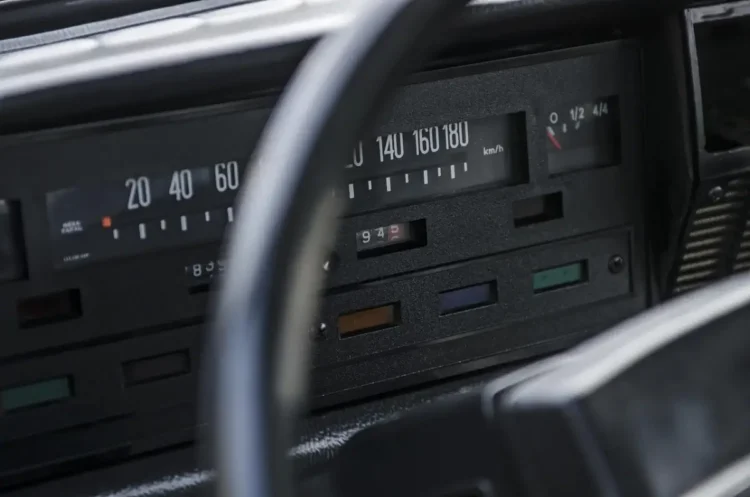 Addio al bollo per le auto fantasma: dal 20 febbraio via alla rottamazione dei veicoli con fermo