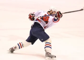 Milano-Cortina, atlete finlandesi positive al norovirus: cos'è, sintomi e come si contagia