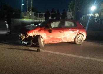 Incidente sulla Vittoria Acate: auto contro muro