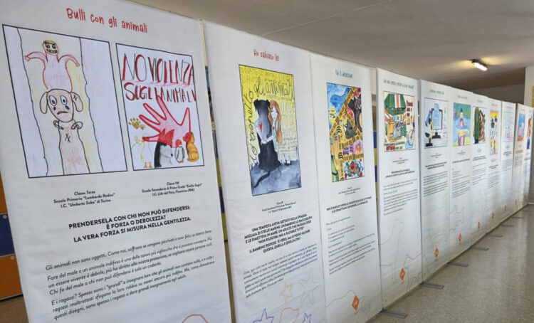 Palermo, la Lav ha inaugurato la mostra Io rispetto gli animali