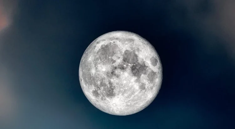 La luna piena della neve del 1 febbraio 2026: stasera occhi al cielo