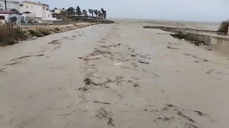 Maltempo Agrigento: il fiume Akragas supera limite di guardia
